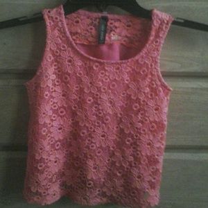 Sleveless top
